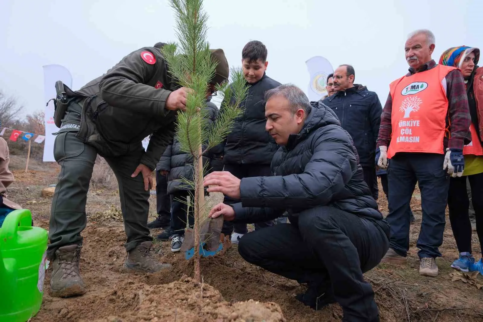 Karaman’da Orman Haftası Coşkusu: 6 Bin Fidan Toprakla Buluştu
