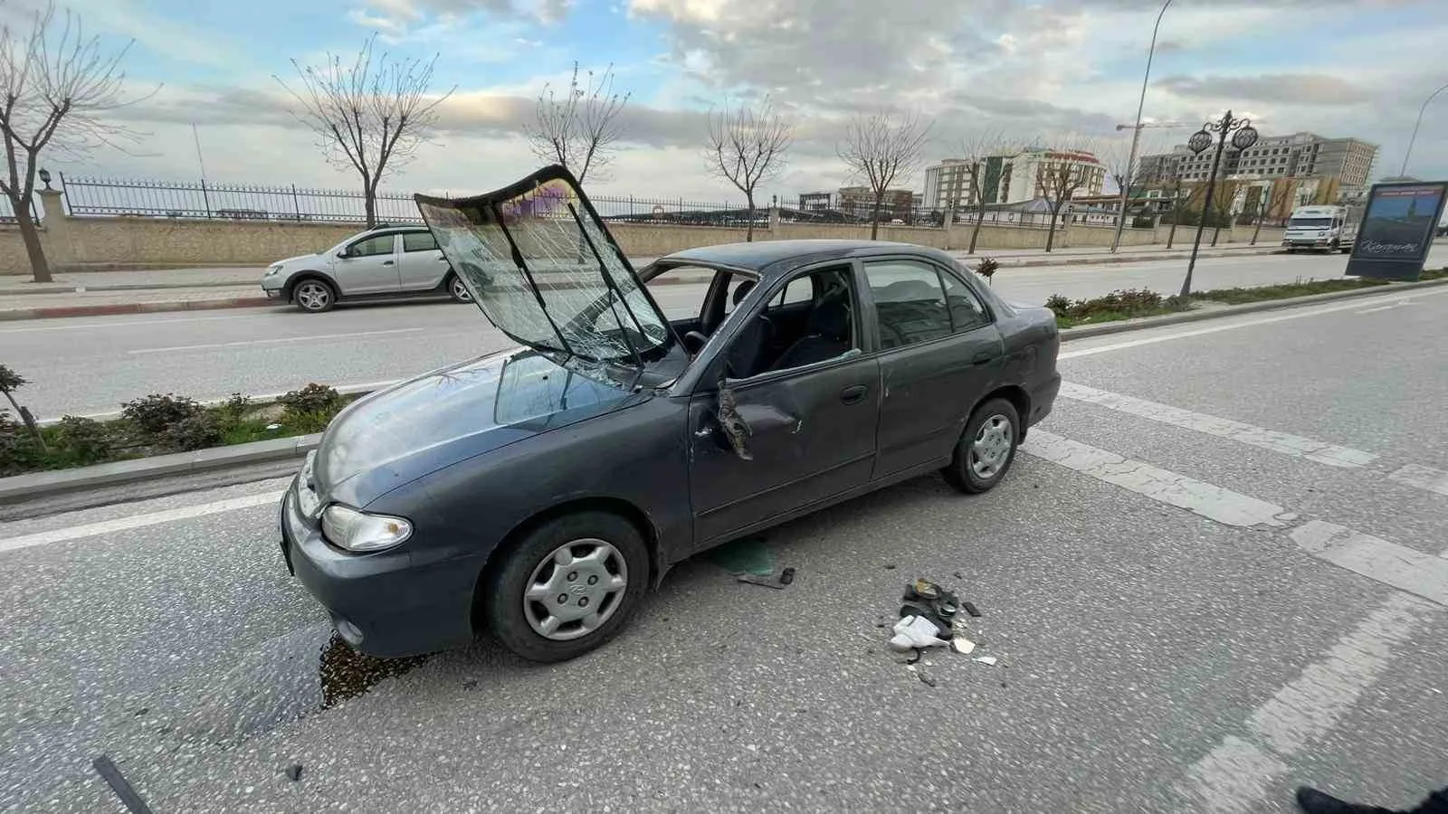 Karaman’da Kontrolden Çıkan Otomobil Takla Attı: 1 Yaralı