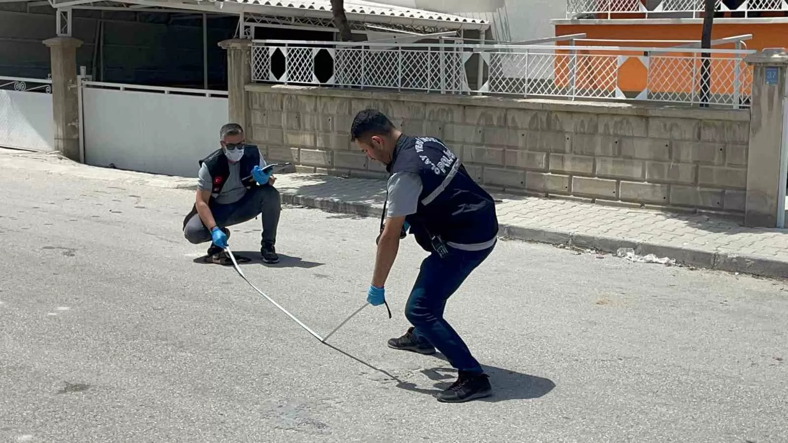 Karaman’da Bıçaklı Kavga: Kayınpederinin Evine Giden Damat Ağır Yaralandı