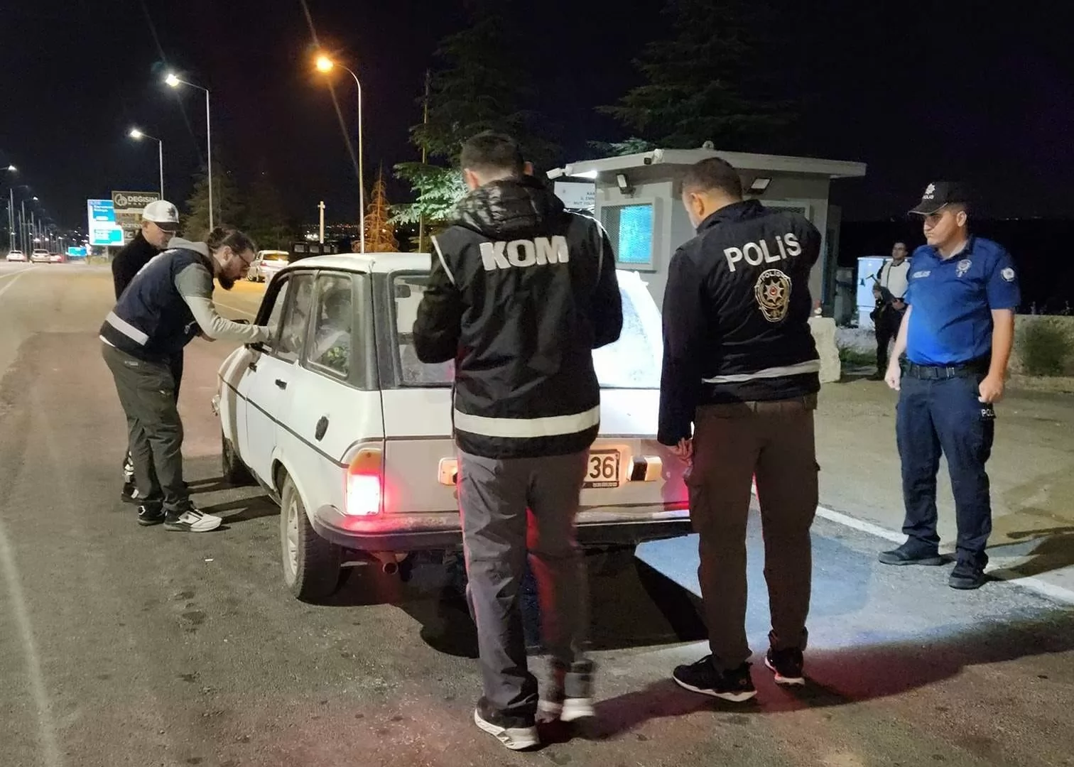 Karaman Polisinden 16 Bin GBT Sorgusu, 12 Tutuklama 