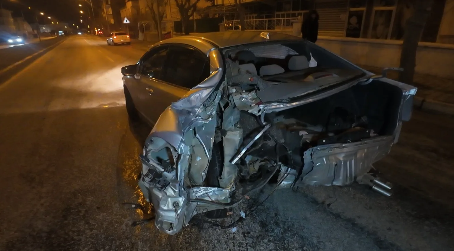 Karaman’da Otomobil Defalarca Savruldu: 2 Yaralı