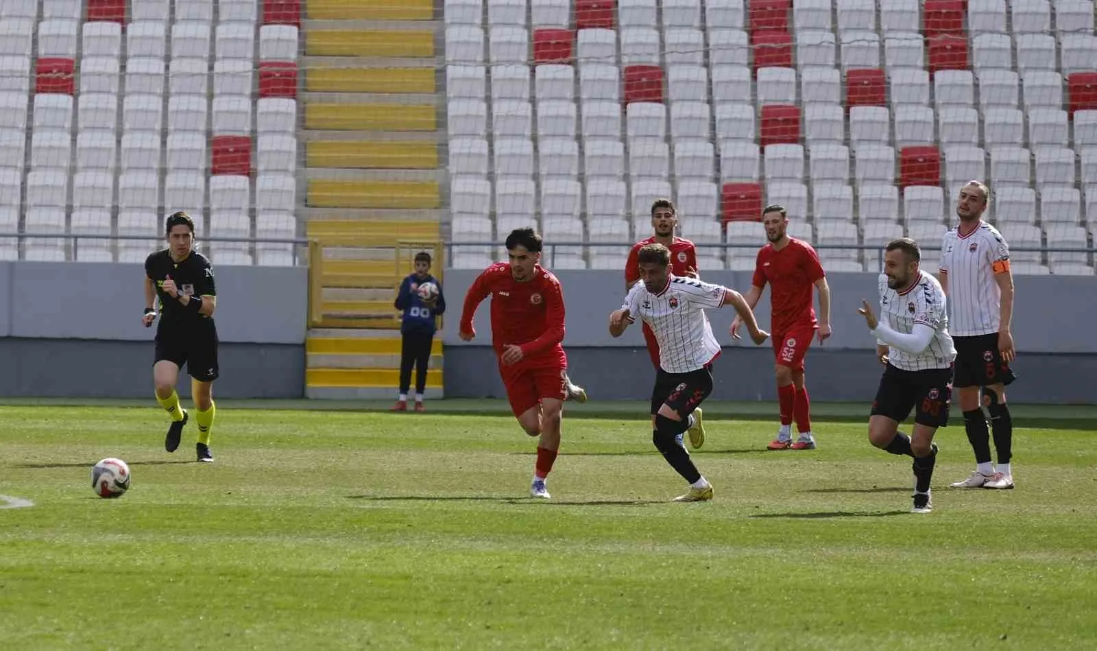 TFF 2. Lig: Karaman FK: 0 - 24Erzincanspor: 5
