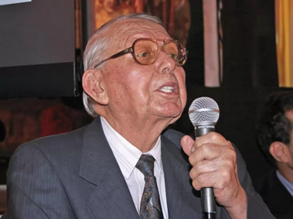 Bekir Sıtkı Erdoğan: Karaman’dan Yükselen Askerî Şiirin Sesi