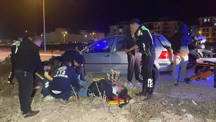 Karaman’da otomobil ile çarpışan motosiklet sürücüsü yaralandı