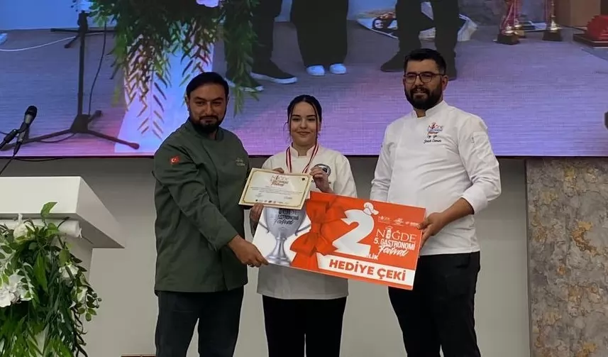 KMÜ’lü öğrenciler Niğde Gastronomi Festivali’nden madalyalarla döndü