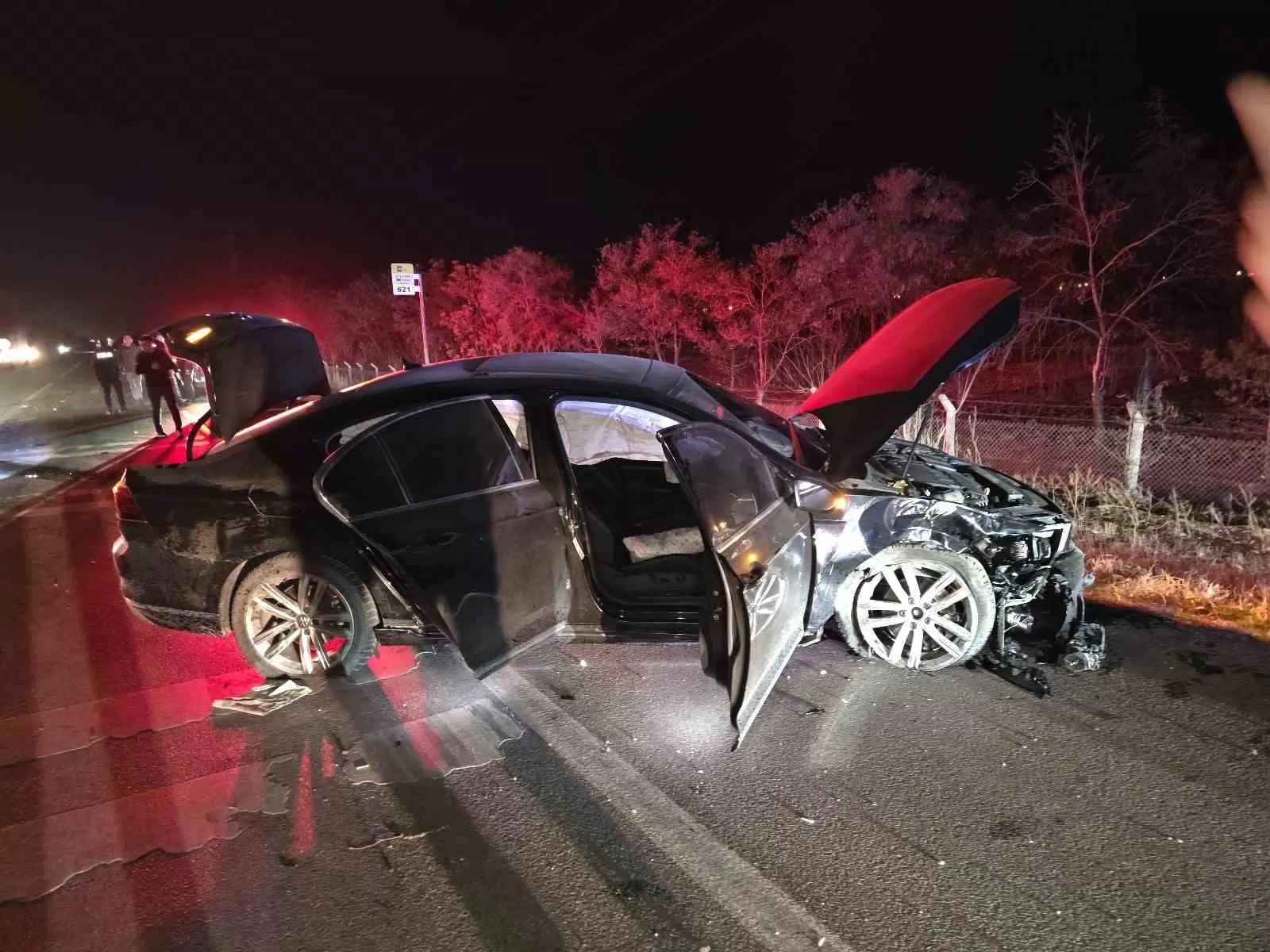 AK Parti Karaman Milletvekili Selman Oğuzhan Eser Trafik Kazası Geçirdi